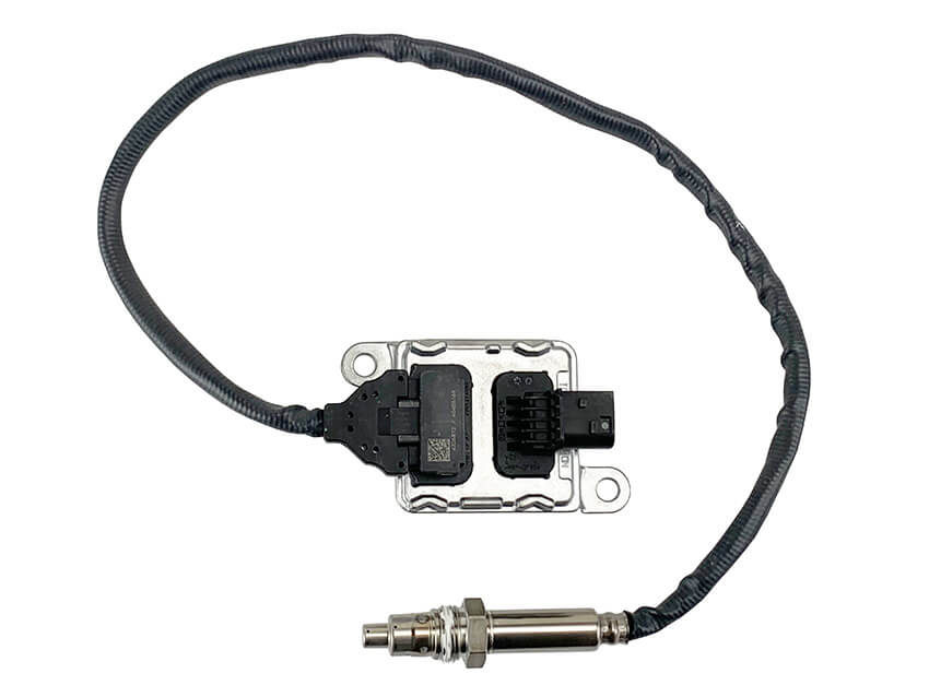 OEM Cummins NOx Sensor (2872942 / 4326872) main view